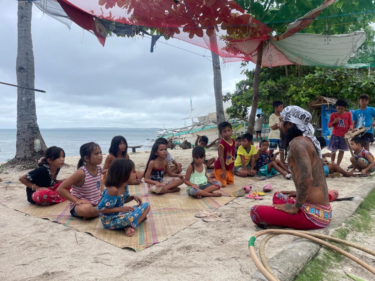 Daanbantayan Tribal Huts Communityホステル エクステリア 写真