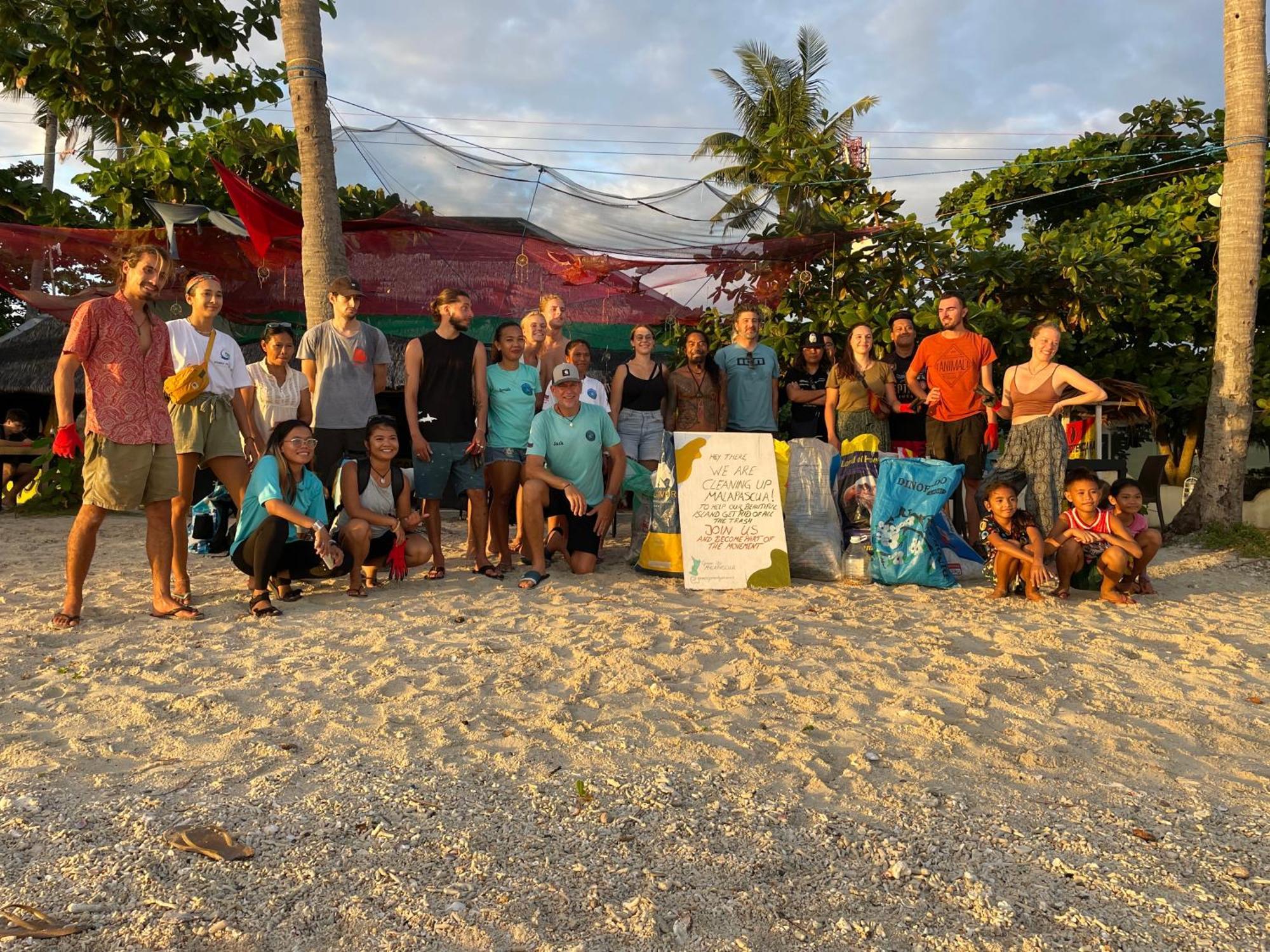 Daanbantayan Tribal Huts Communityホステル エクステリア 写真