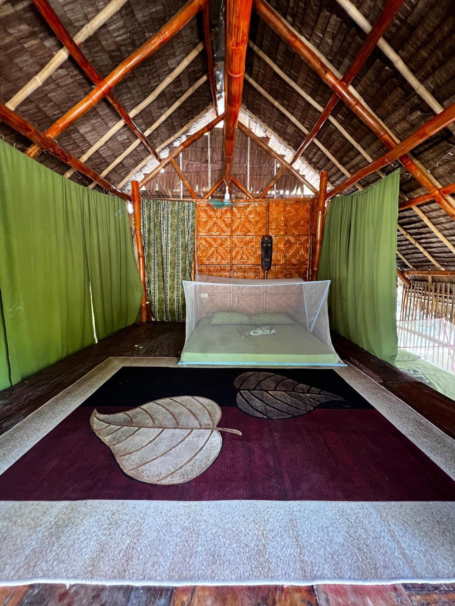 Daanbantayan Tribal Huts Communityホステル エクステリア 写真