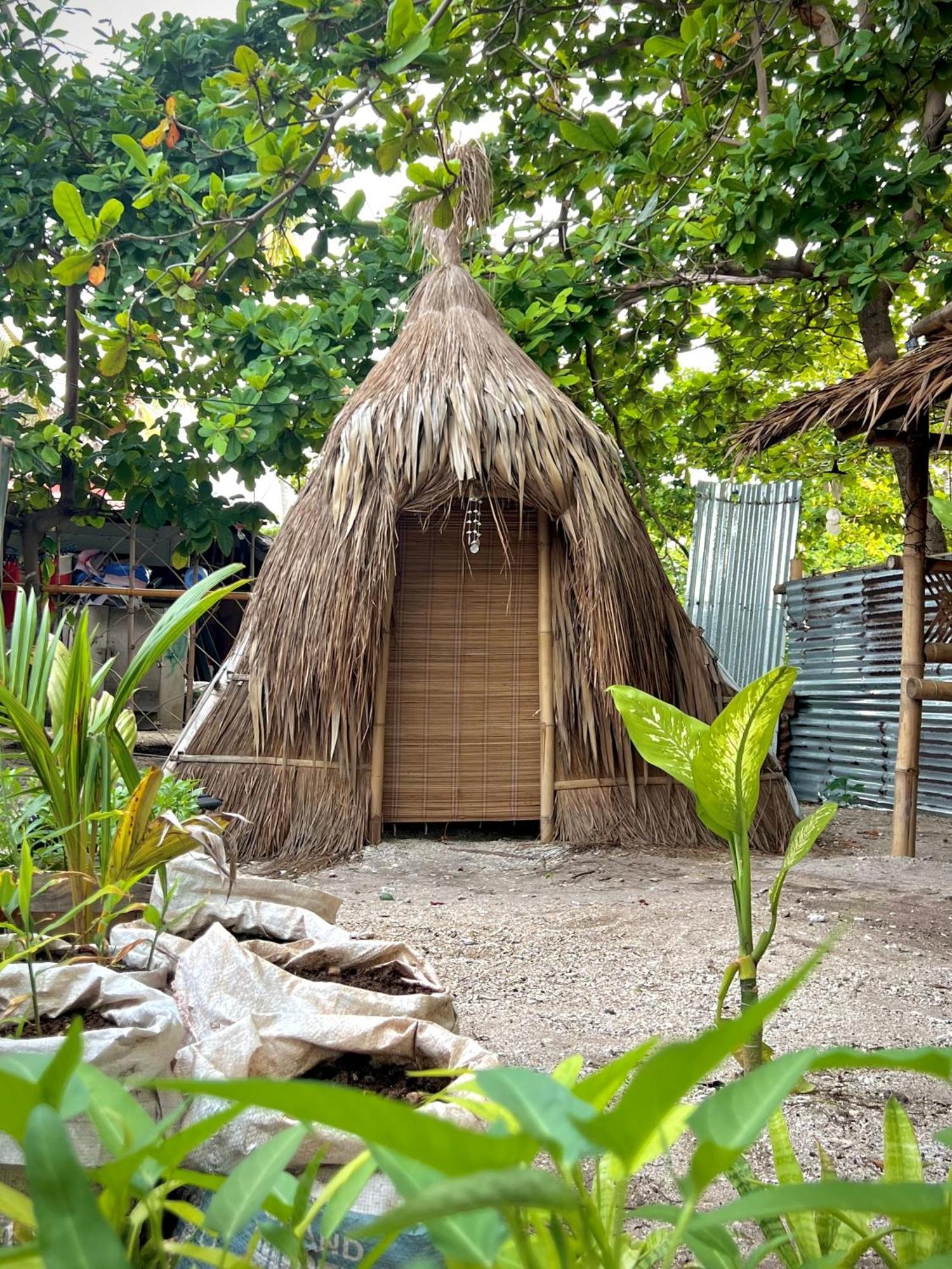 Daanbantayan Tribal Huts Communityホステル 部屋 写真