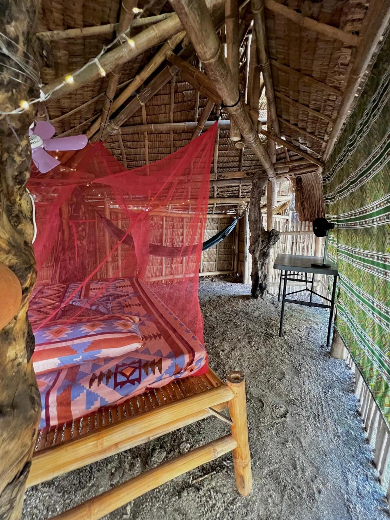 Daanbantayan Tribal Huts Communityホステル エクステリア 写真